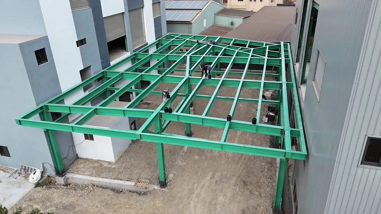 製程第 03 階段：現場吊裝